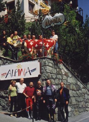 Besammlung beim Hotel Alpina